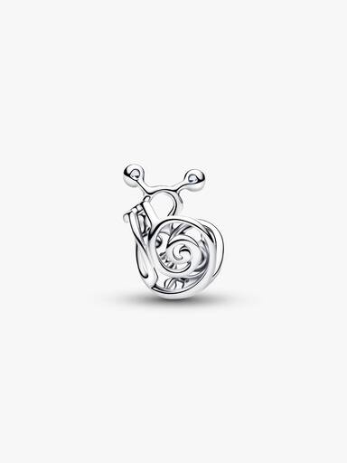 Snegle Openwork Charm
