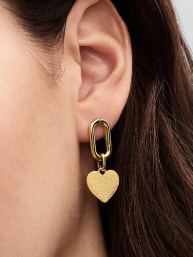 Inngraverbar Hjerteformet Medaljong Charm