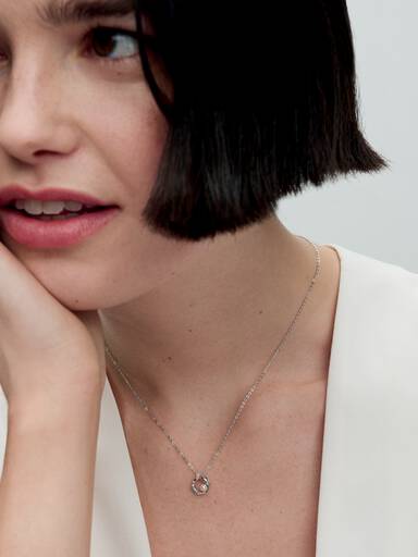 Organisk Formet Pavé Sirkel og Behandlet Ferskvannskulturperle Collier Halskjede