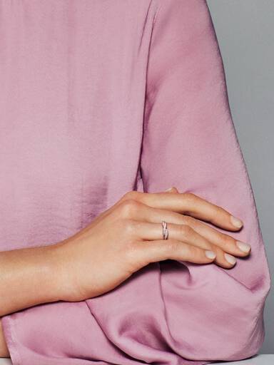 Funklende Vridde Linjer Ring