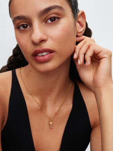 Pat McGrath The Red Lip Statement Hengende Charm