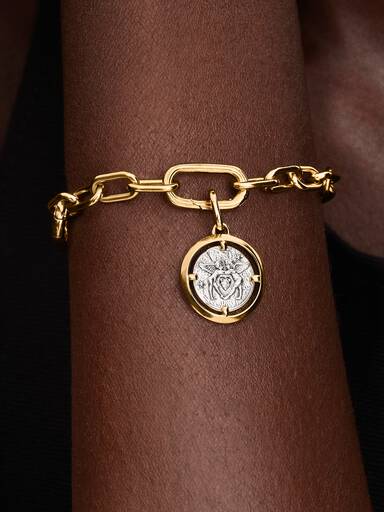 Amor Medaljong Charm