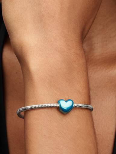 Metallisk Himmelblått Hjerte Charm