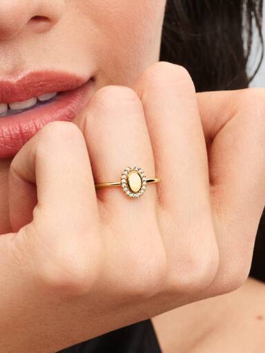 Inngraverbar Oval Halo Ring