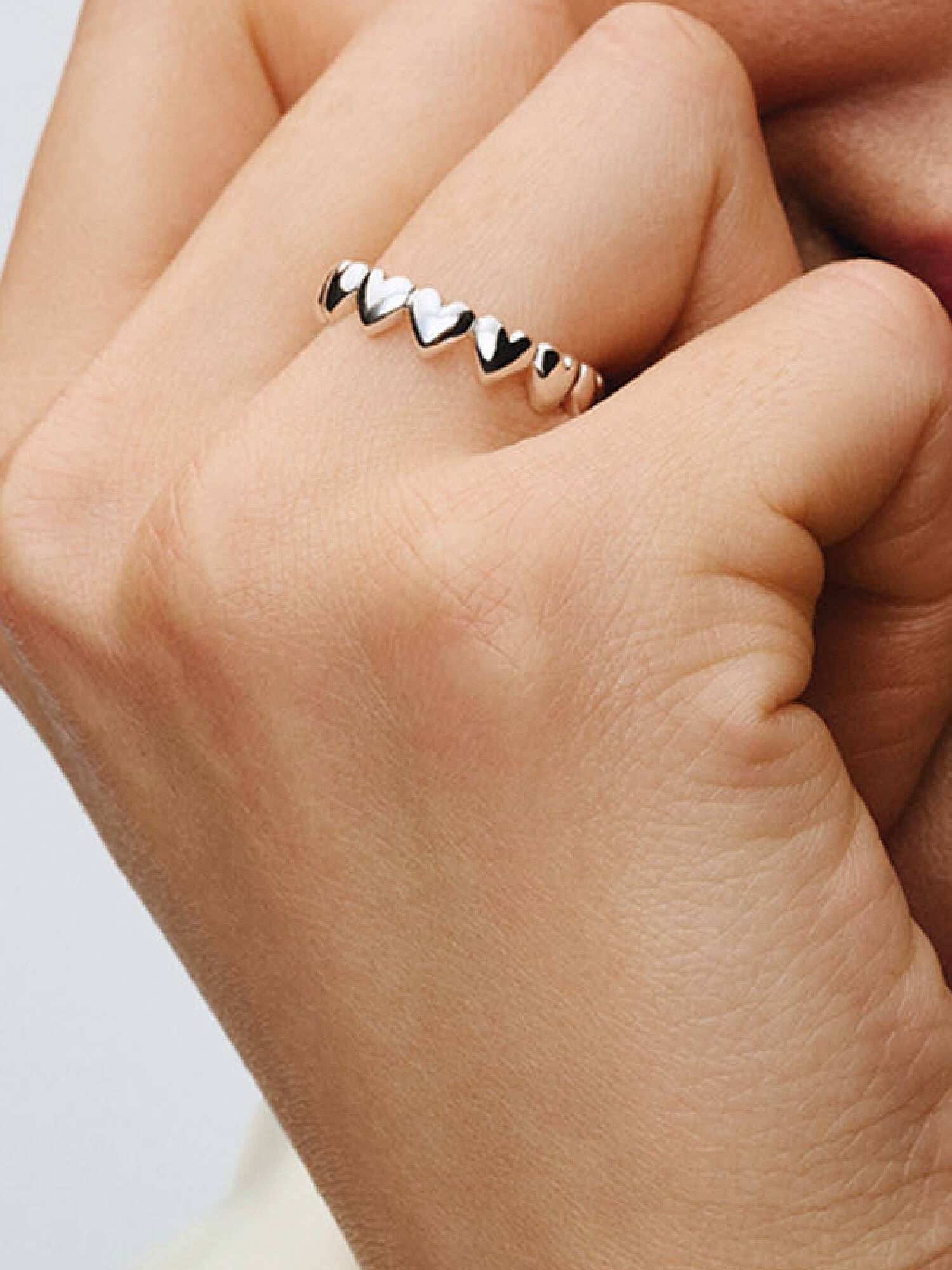Rad med Hjerter Ring