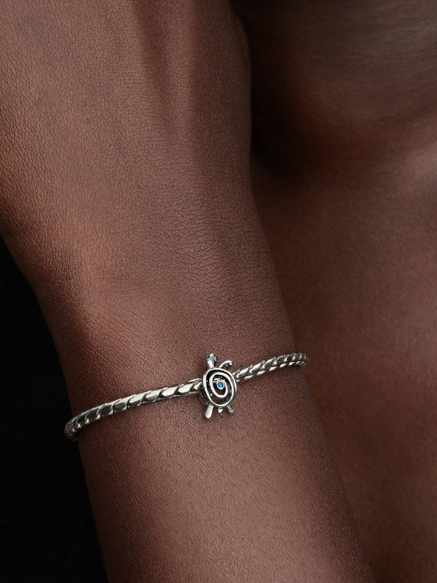 Openwork Havskilpadde Charm