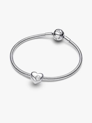 Hjerteformet Charm med Klar Stein