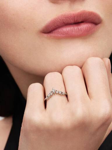 Tiara Stjerner Ring
