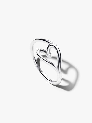 Organisk Formet Lite Hjerte Ring
