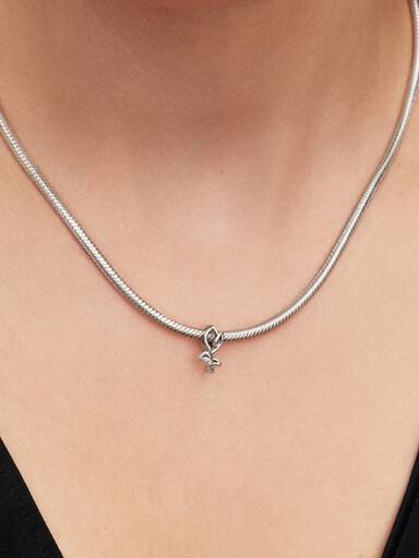 Tulipan Openwork Charm