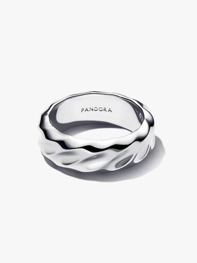 Bred Båndring med Bølger