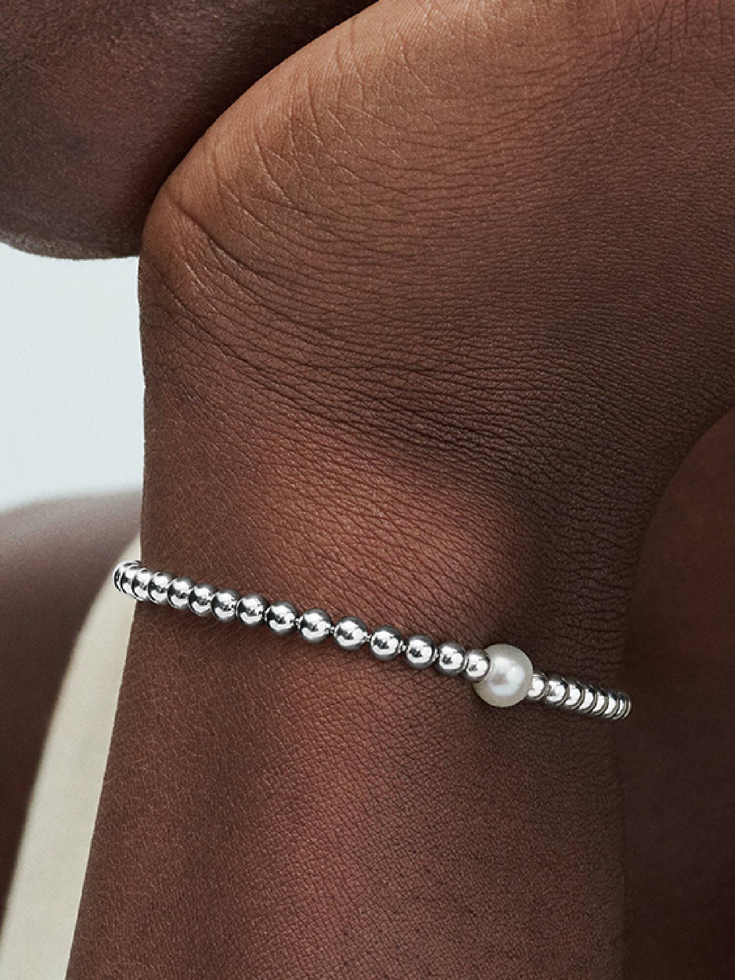 Behandlet Ferskvannskulturperle og Sølvkuler Armbånd