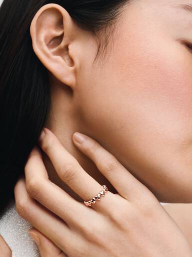 Rad med Hjerter Ring