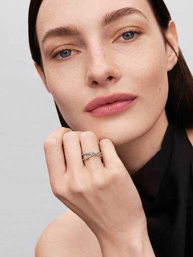 Funklende Stella Crossover Ring