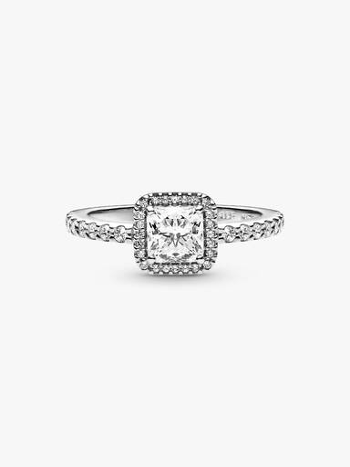 Firkantet halo-ring med glitrende steiner