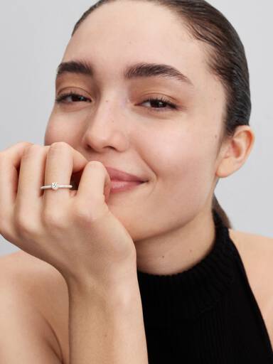 Hvit Chakra Hjerte Ring