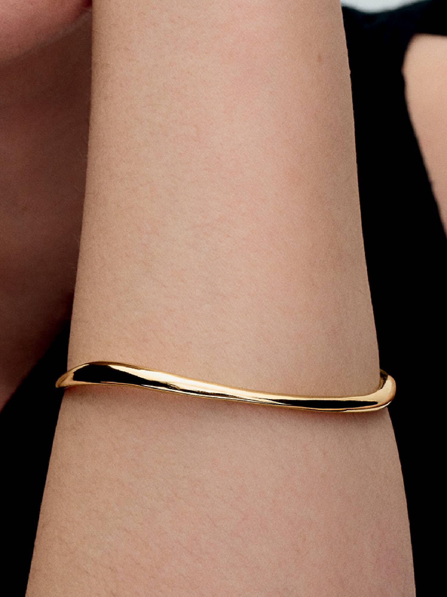 Organisk Formet Bangle