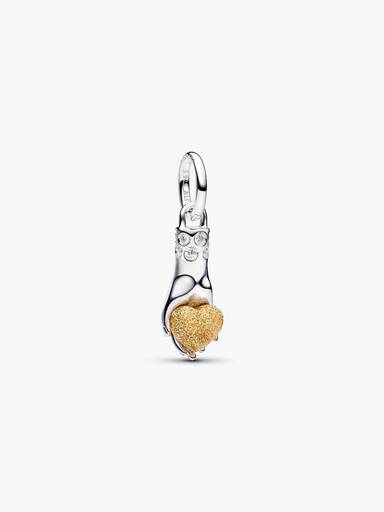 Pat McGrath The Hand of Love Hengende Charm i Blandede Metaller