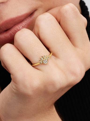 Himmelsk Funklende Sol Ring