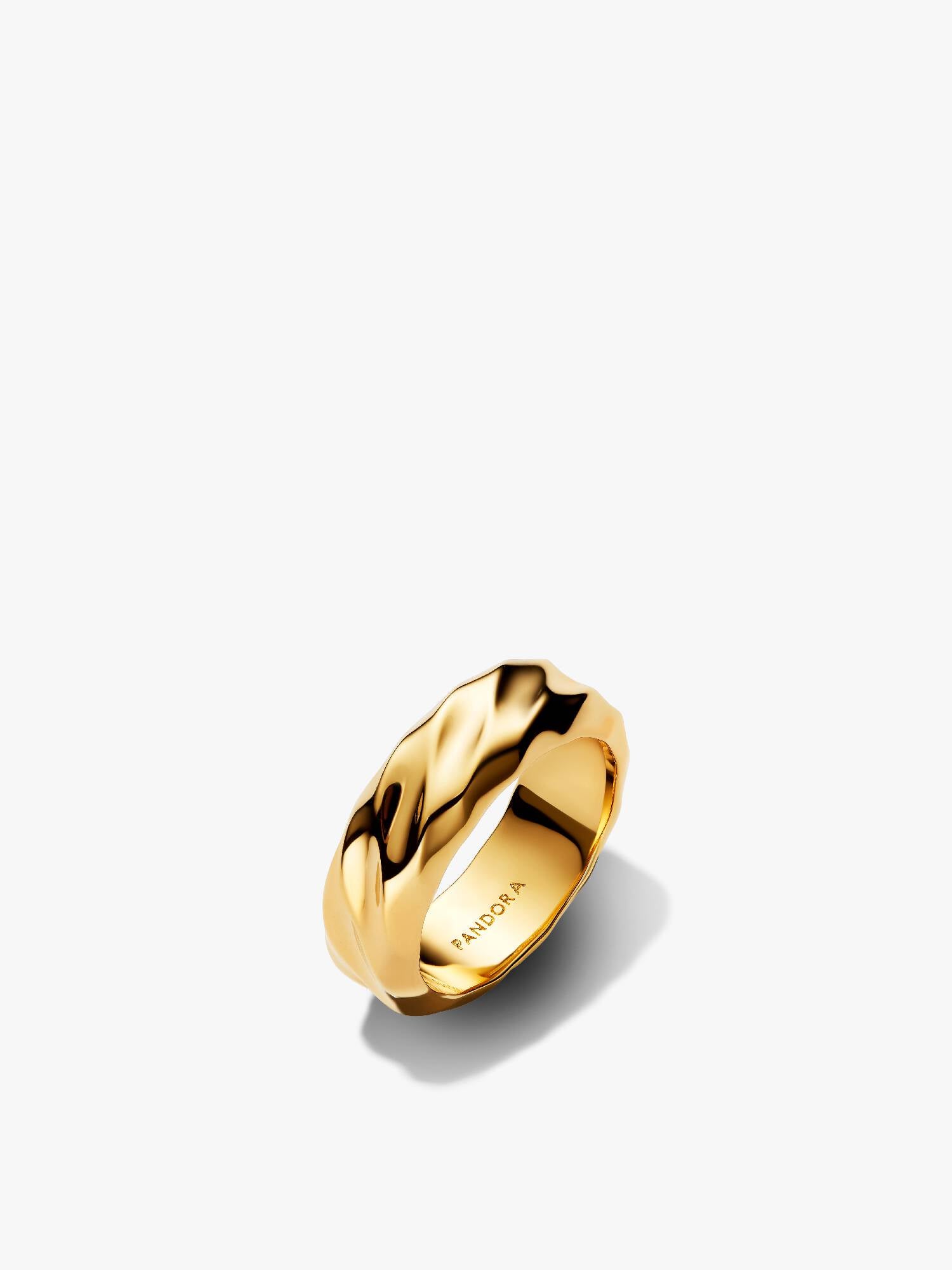Bred Båndring med Bølger