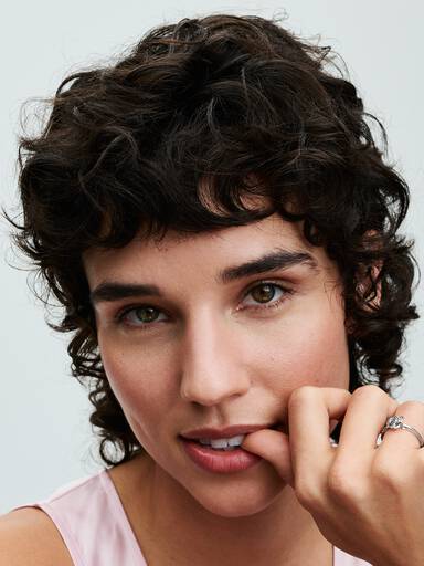 Utsprunget Rose Ring