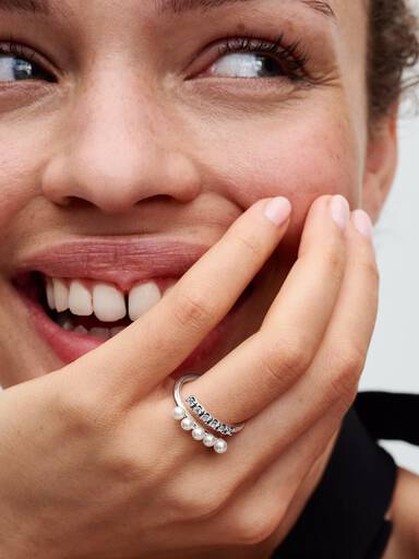 Behandlet Ferskvannskulturperle og Pavé Åpen Ring