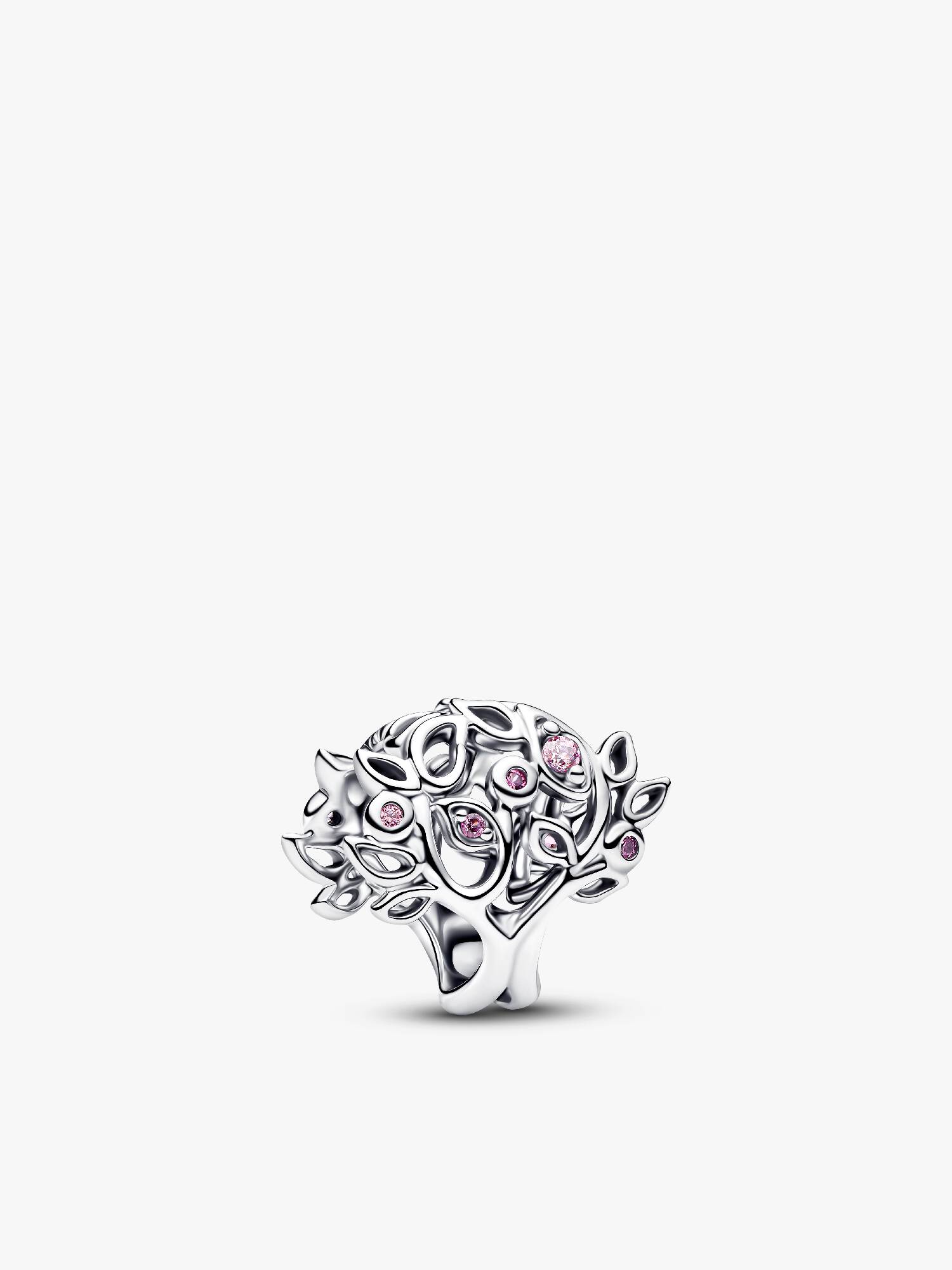 Familietre Openwork Charm