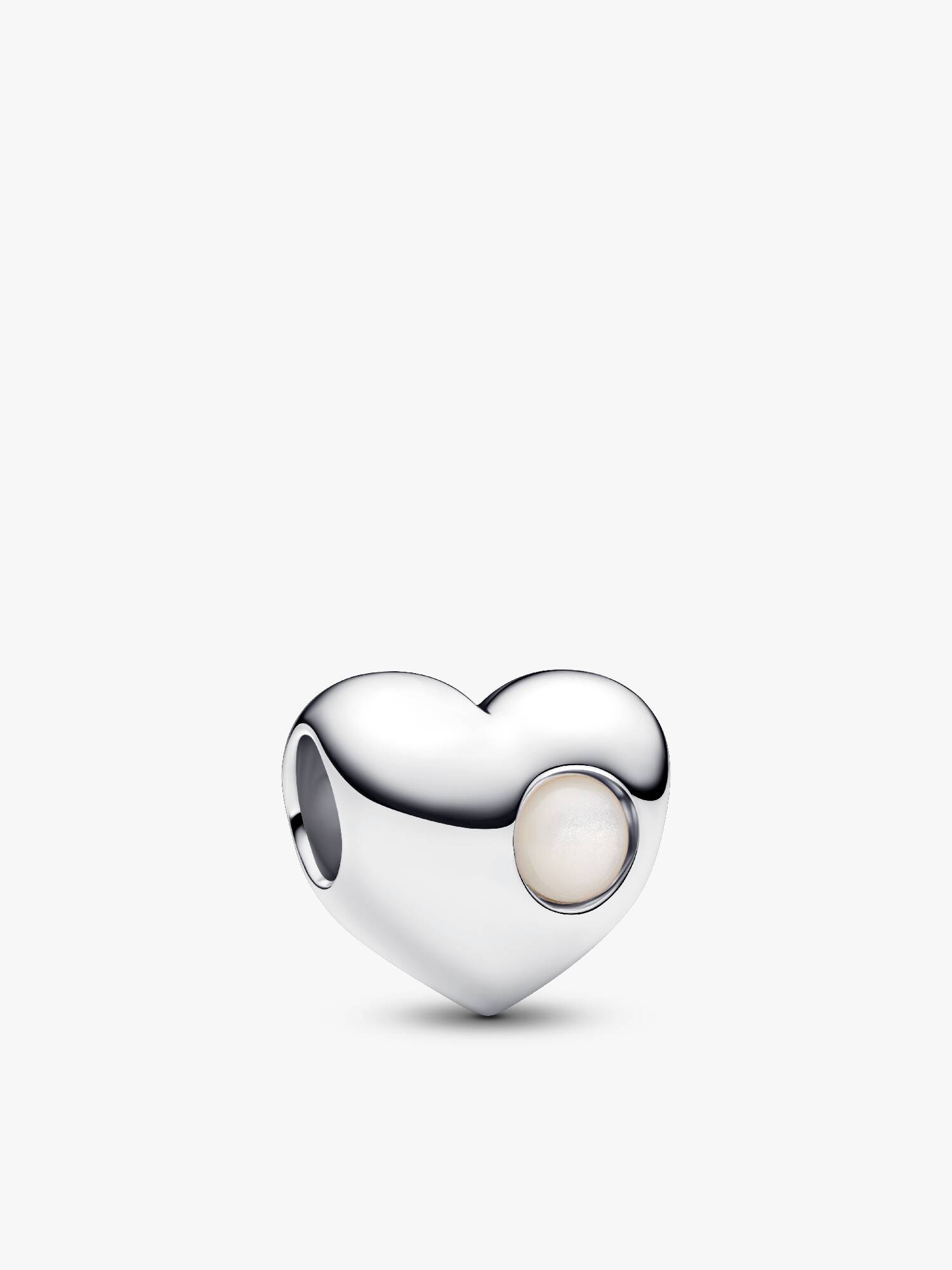 Hjerteformet Charm med Hvit Stein