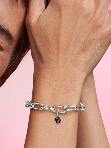 Pandora ME Svart Chakra Hjerte Minianheng
