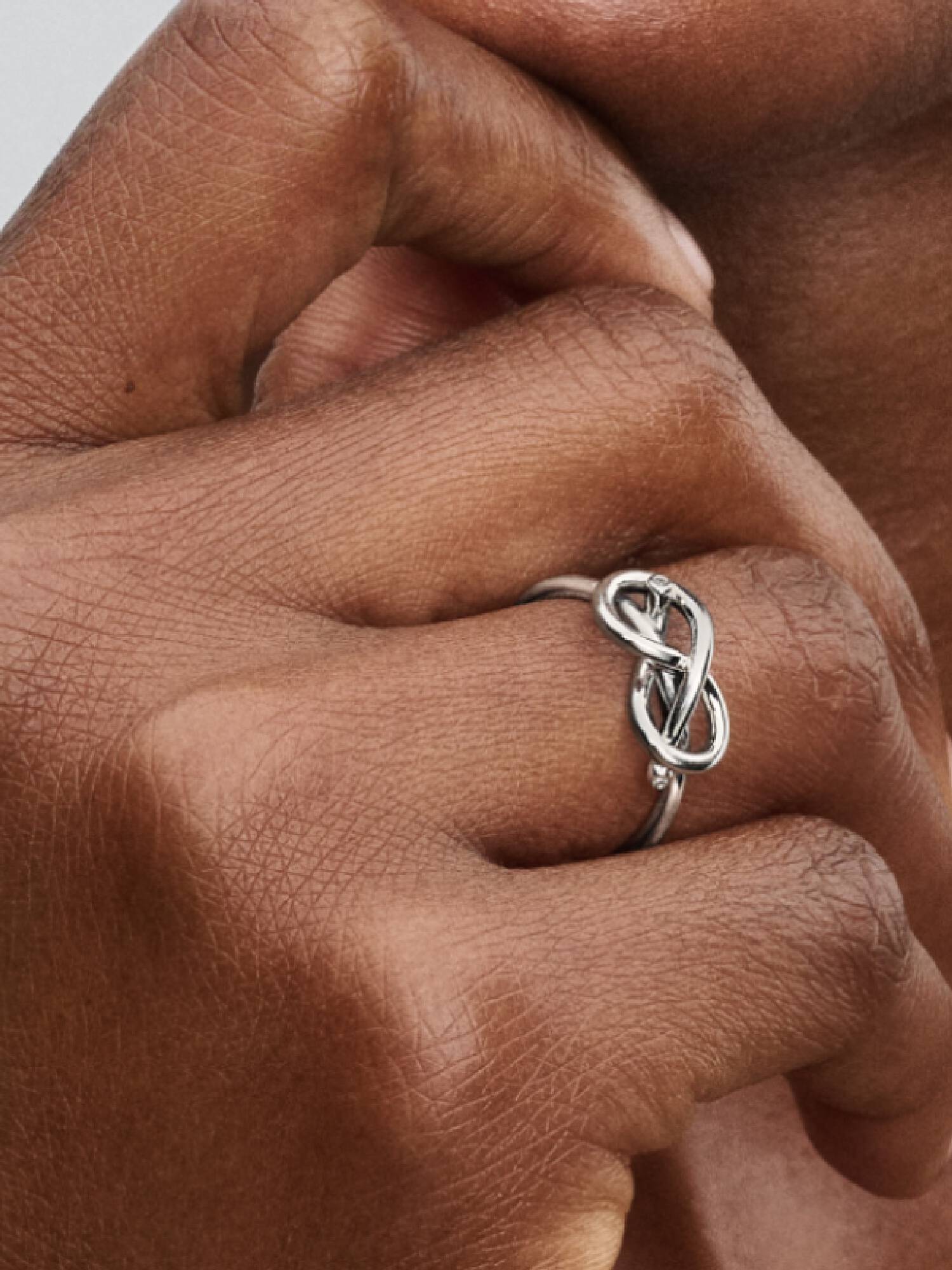 Evighetsknute Ring