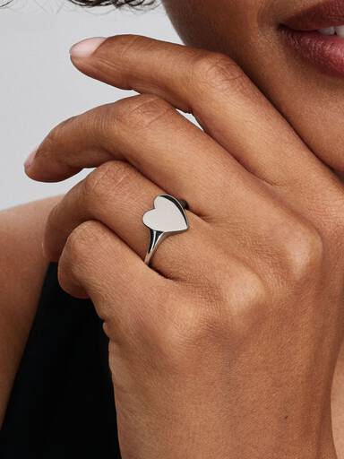 Ring med Inngraverbart Hjerte